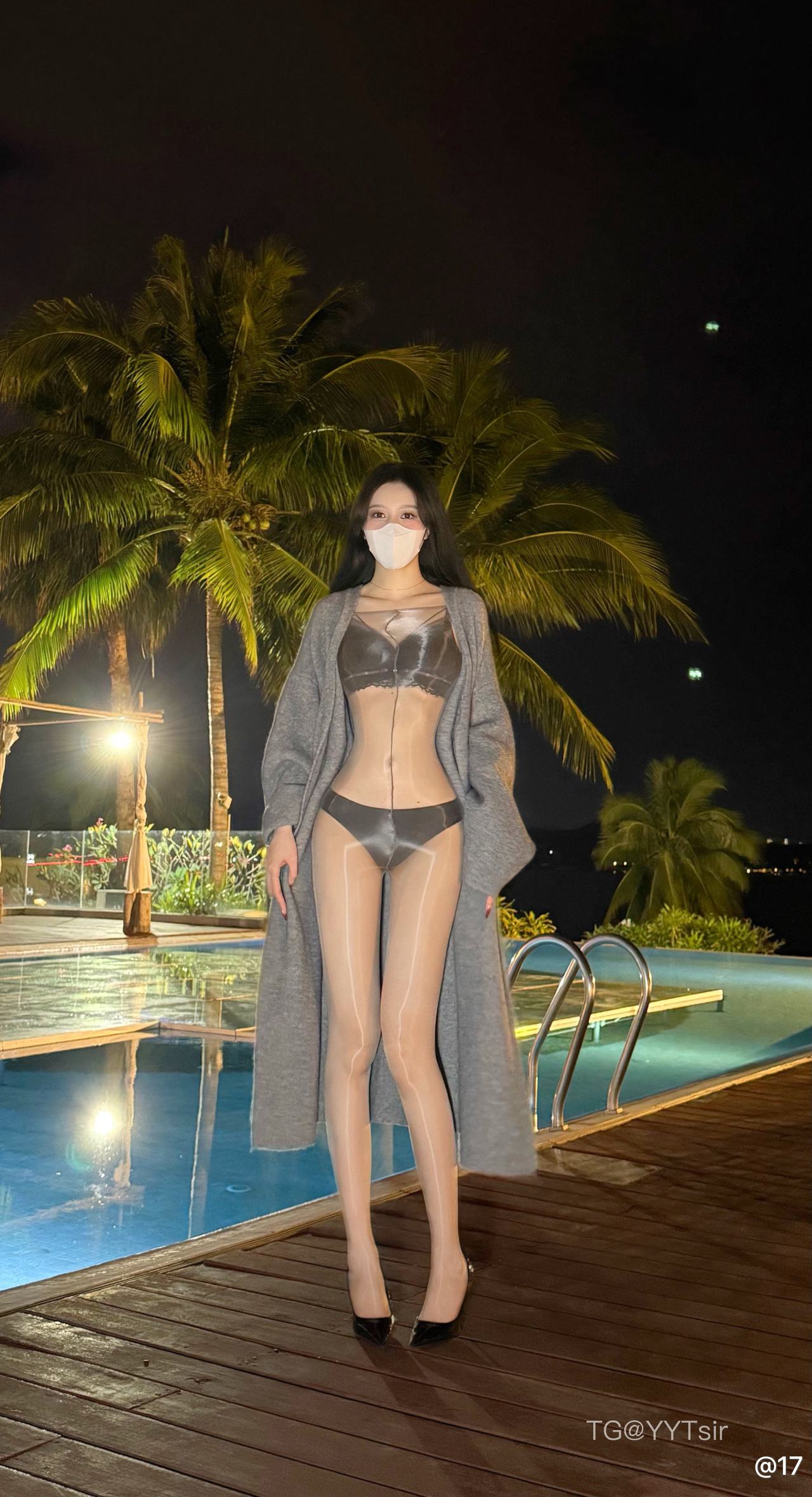 图片[1]-抖音 唐十七 微密圈 NO.038期 【20P】最新至：2025.1.13-微私密圈-全网最全抖音网红铁粉写真空间