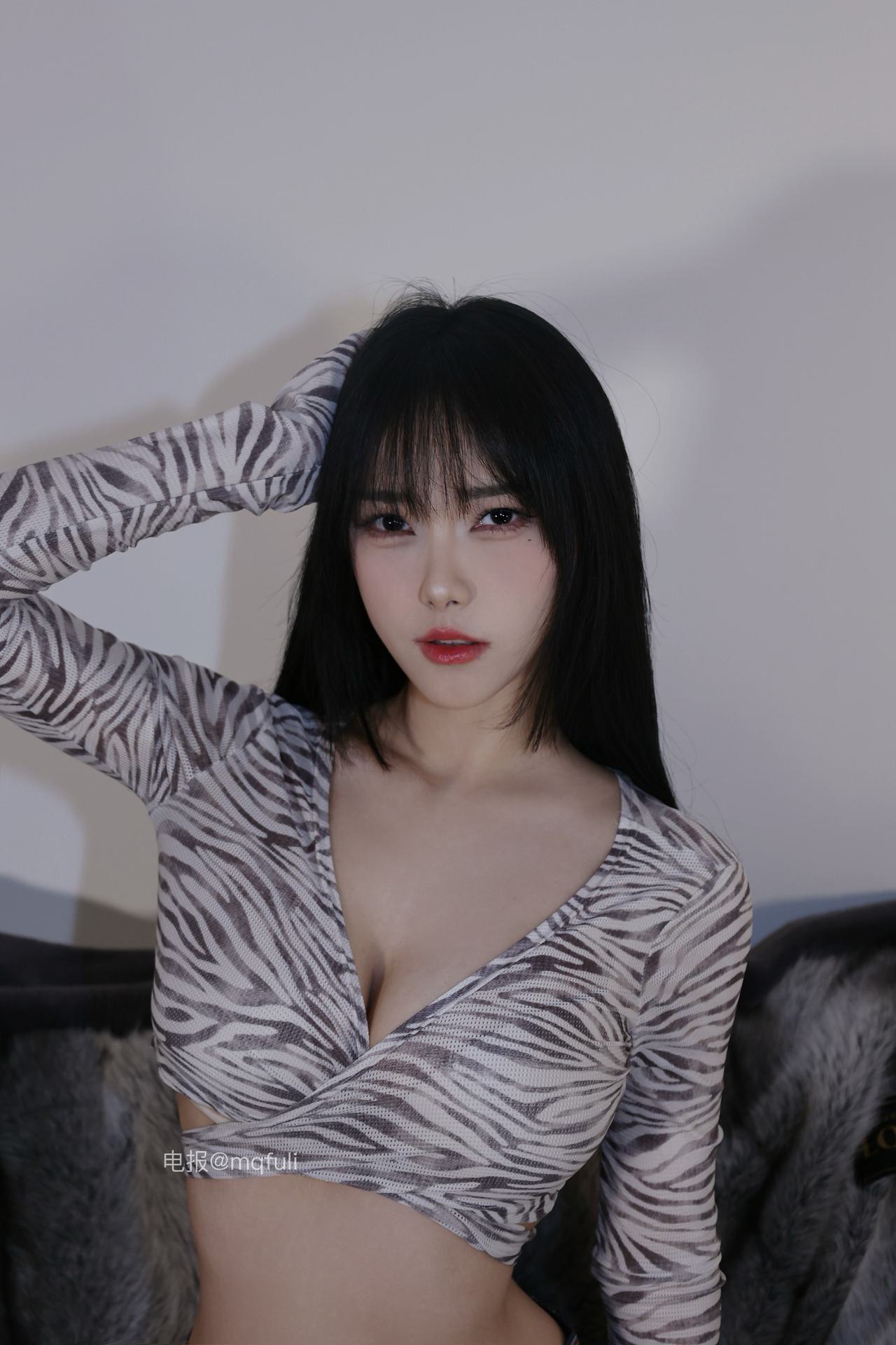 图片[1]-抖音 琳铛 微密圈 NO.083期 【39P】最新至：2025.2.20-微私密圈-全网最全抖音网红铁粉写真空间